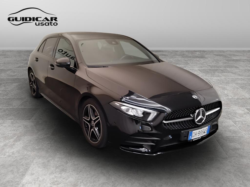 Mercedes-Benz Classe A - W177 2018 - A 180 d Premium Night edition auto