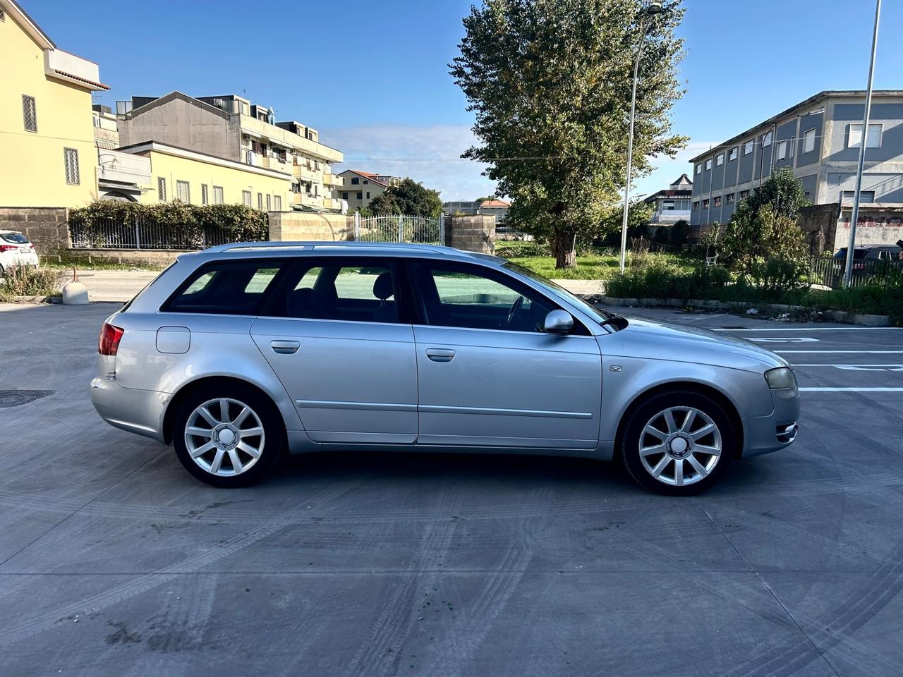 Audi A4 2.0 16V TDI Avant Top