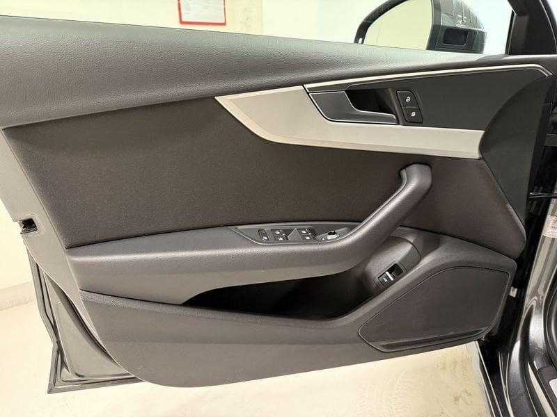 Audi A4 A4 Avant 35 TDI/163 CV S-Tronic S-Line Edition