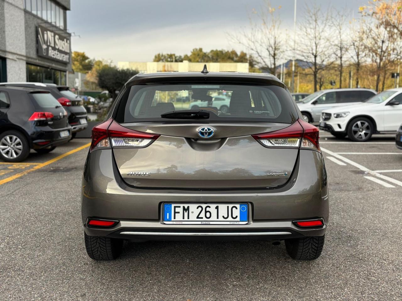 Toyota Auris 1.8 Hybrid Lounge