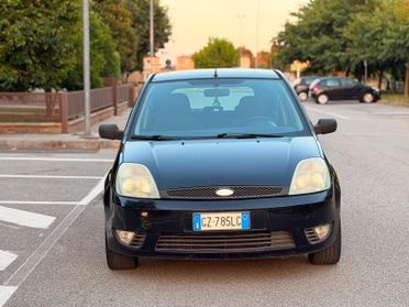 Ford Fiesta 1.4 16V 5p. Zetec