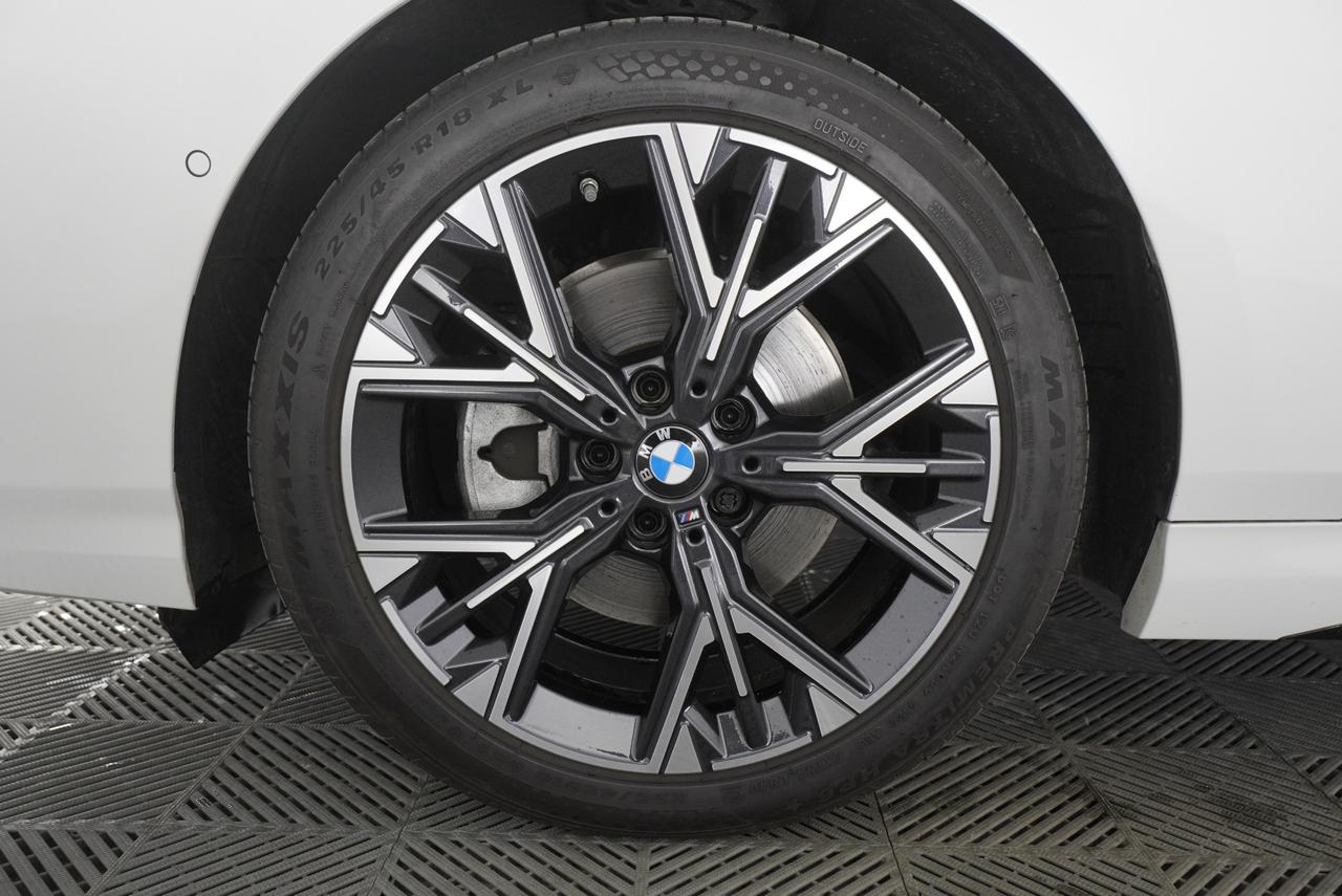 BMW Serie 1 (F70) 120d 48V MSport