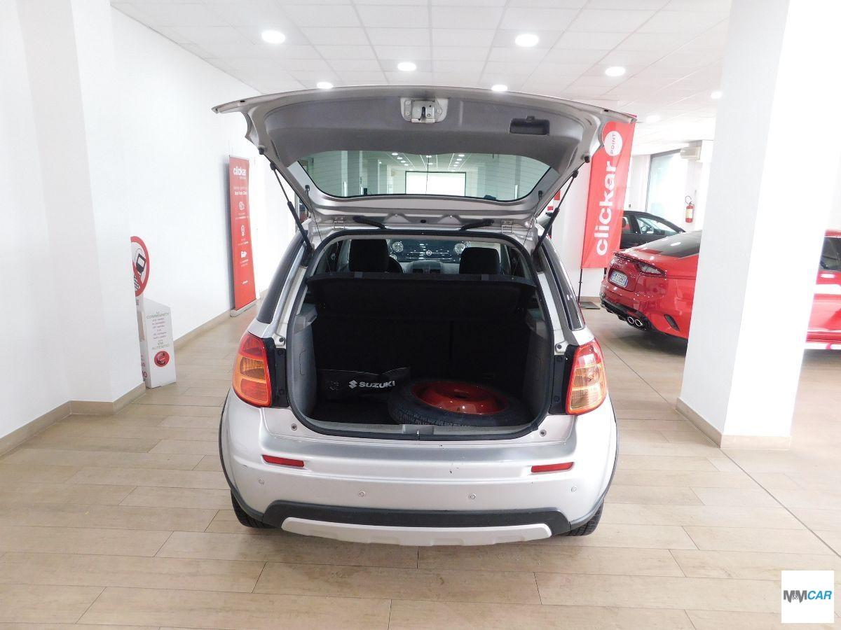 SUZUKI - SX4 - 16V Outdoor Line GL