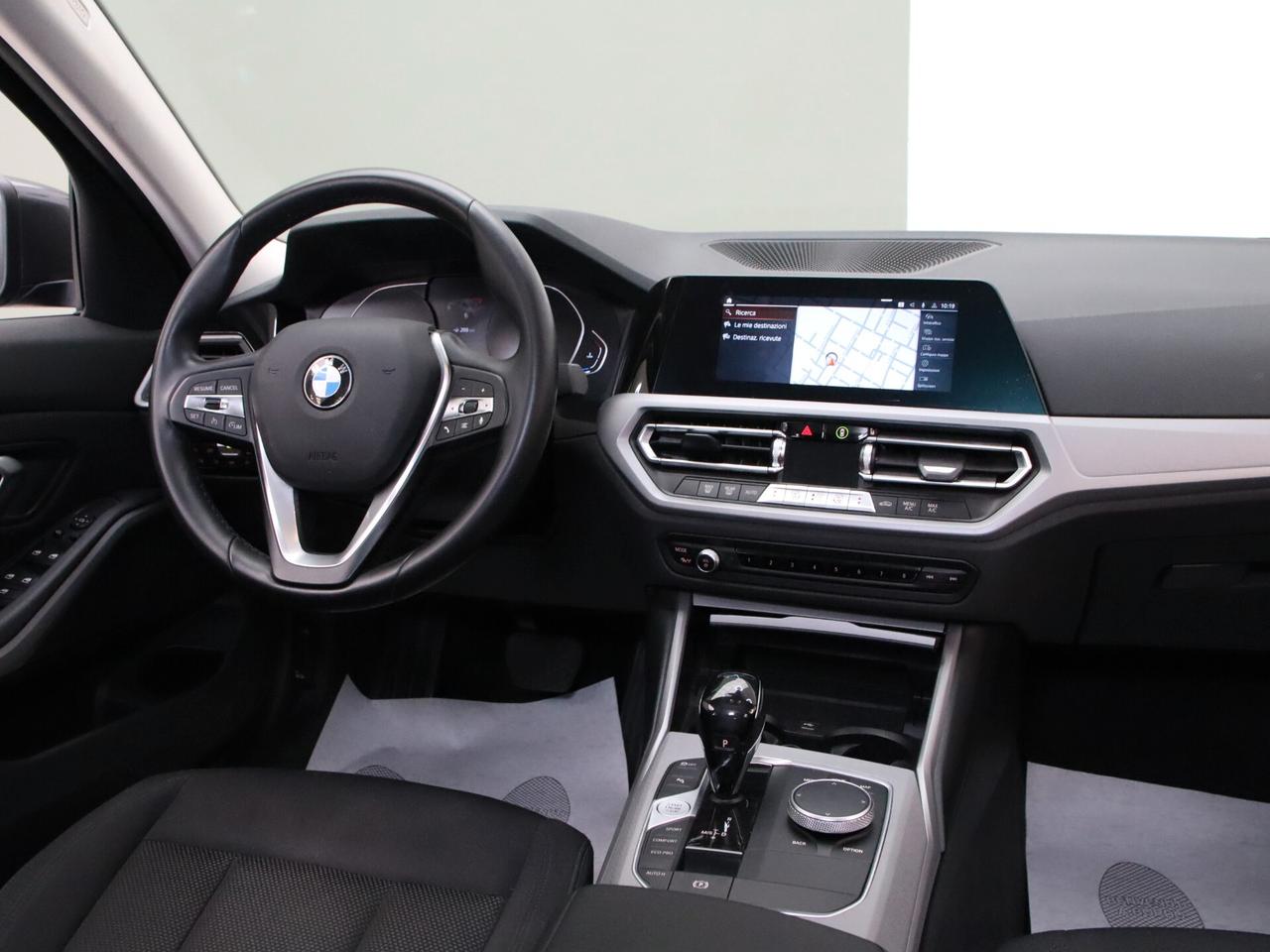 BMW 320d Serie 3 G20 Berlina mhev 48V xdrive auto IVA ESPOSTA