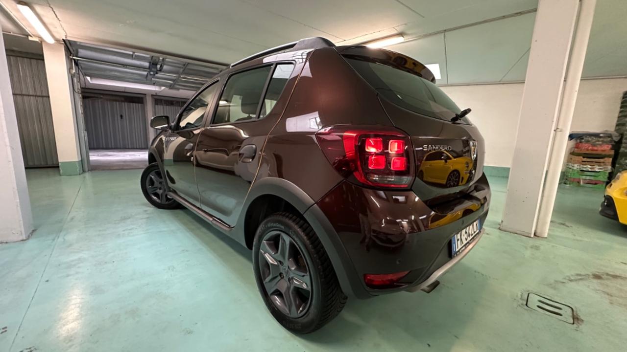 Dacia Sandero GPL 90CV Serie Speciale(anche per neopatentati)
