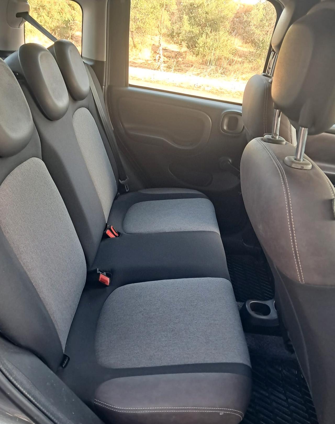 Fiat Panda 1.3 M-Jet Cross 4x4 con gancio traino
