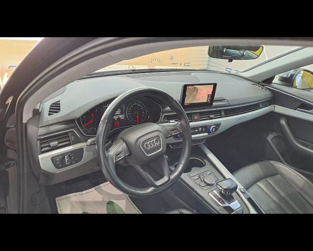 AUDI A4 Avant 40 2.0 tdi Business quattro 190cv s-tronic