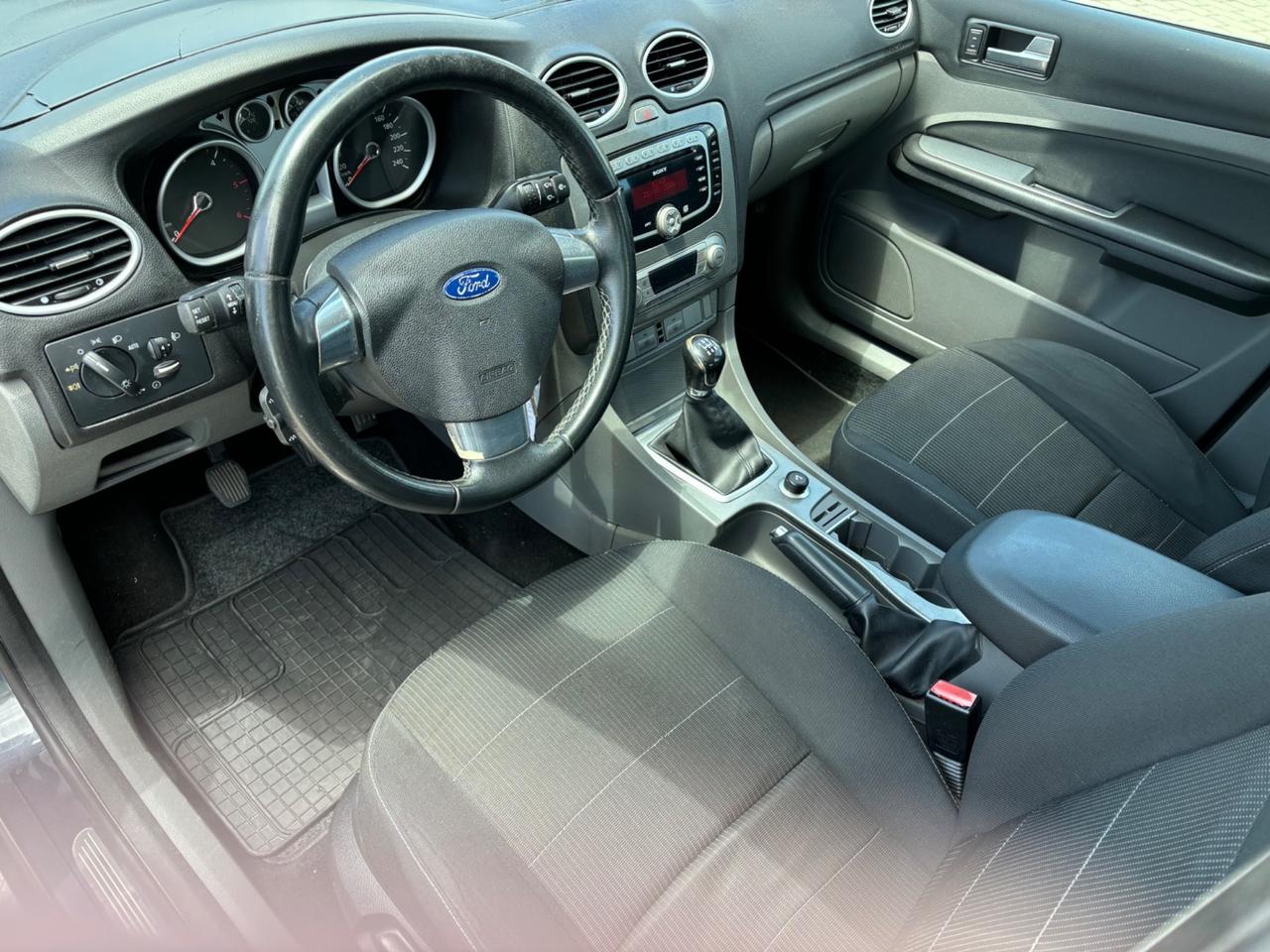 Ford Focus 1.6 TDCi (110CV) 5p. Tit. DPF