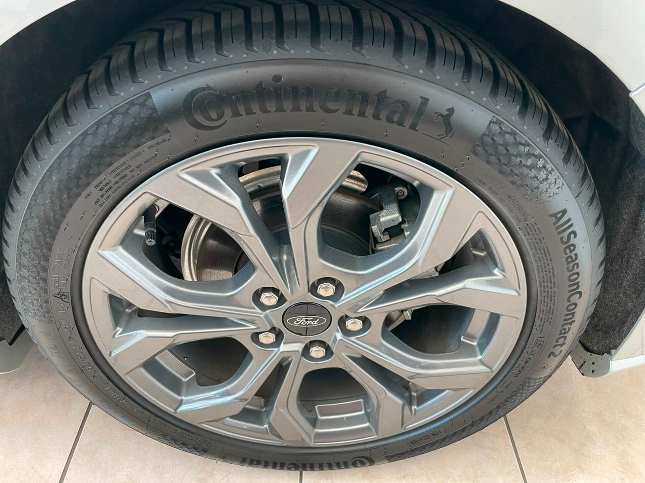 Ford Focus 1.0 EcoBoost Hybrid 155 CV Powershift 5p. ST-Line