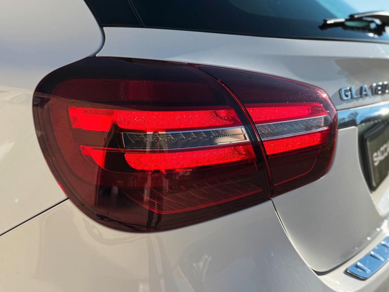 Mercedes GLA 180 d Automatic Sport | PREZZO PROMO