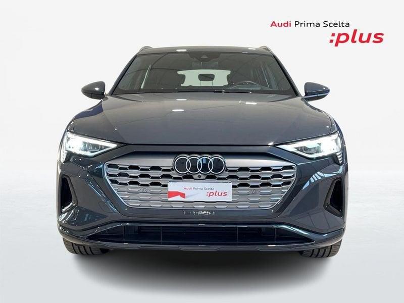 Audi Q8 e-tron Audi Q8 50 e-tron quattro