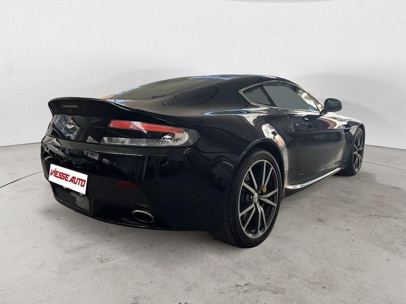 Aston Martin V8 Vantage Vantage Coupe 4.7 V8 sportshift