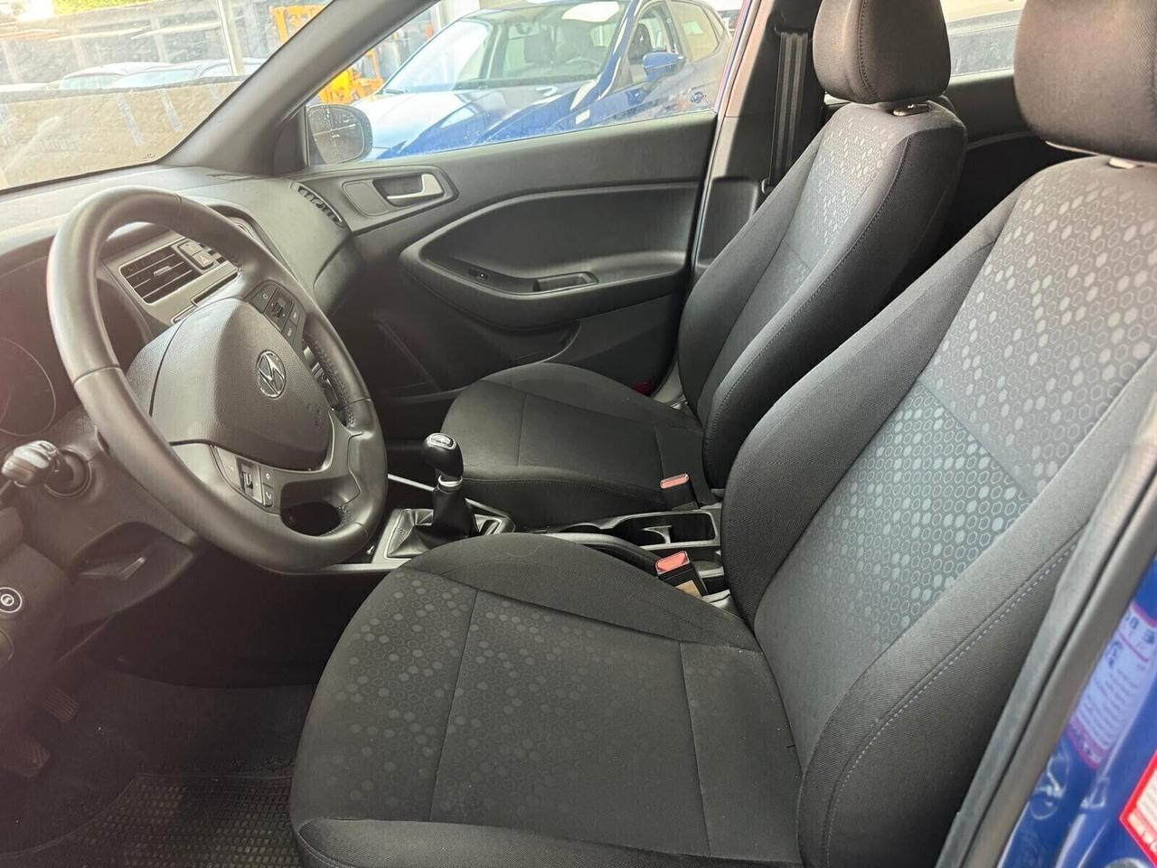 Hyundai i20 1.2 5 porte Econext Connectline - Danneggiata