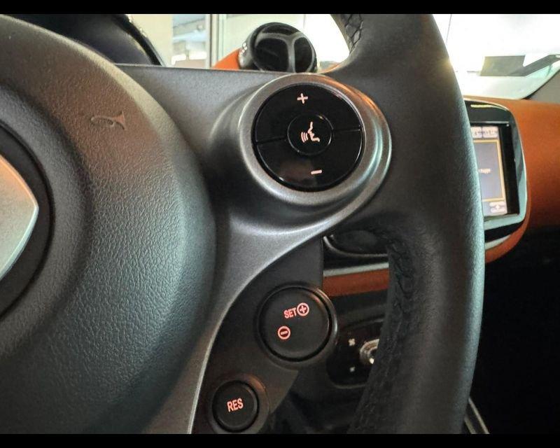 smart fortwo 2ª serie 1000 62 kW coupé passion
