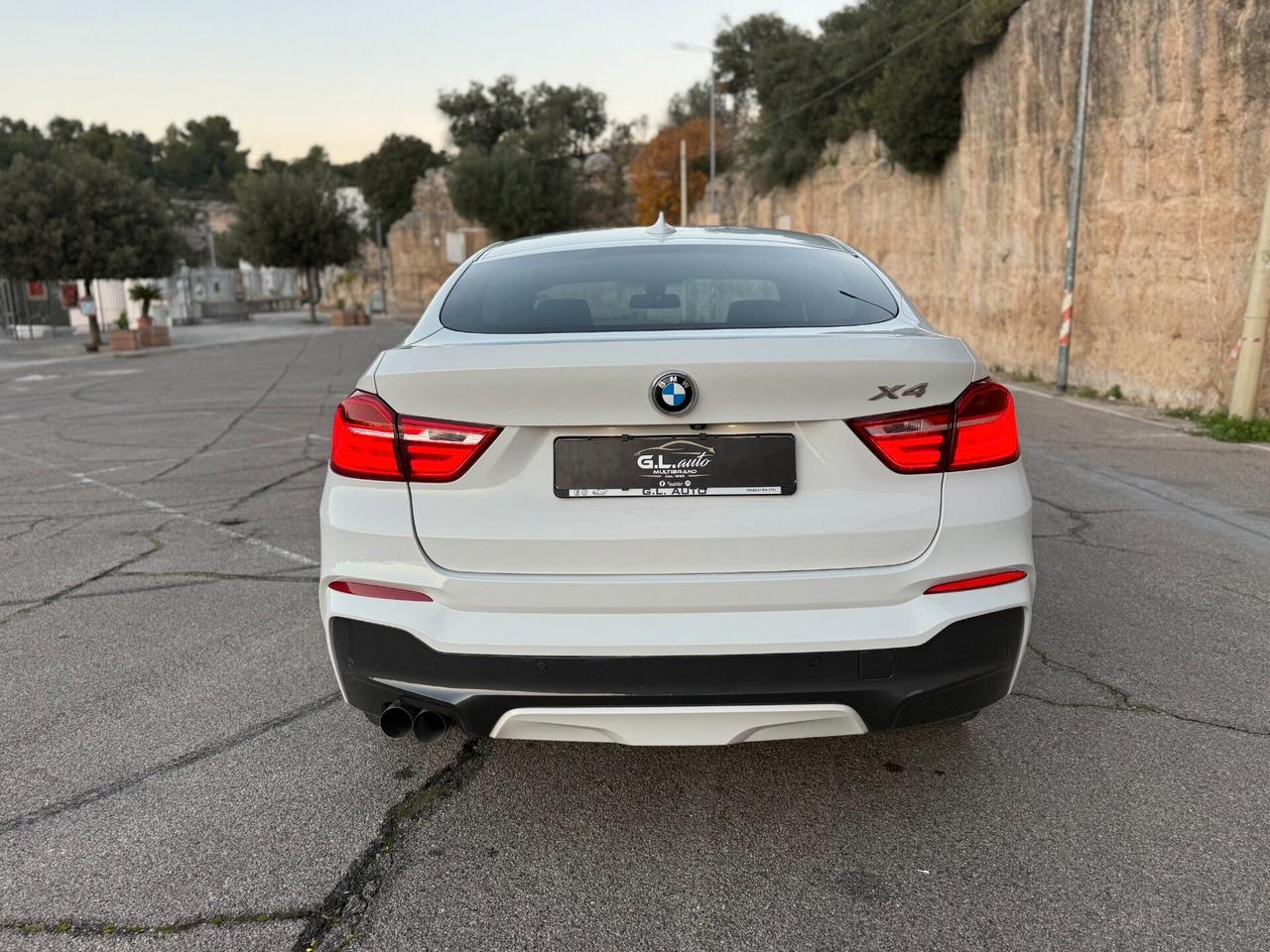 BMW X4 M-SPORT/2.0 X-Drive 190CV/CERCHI 20"/PELLE/LED