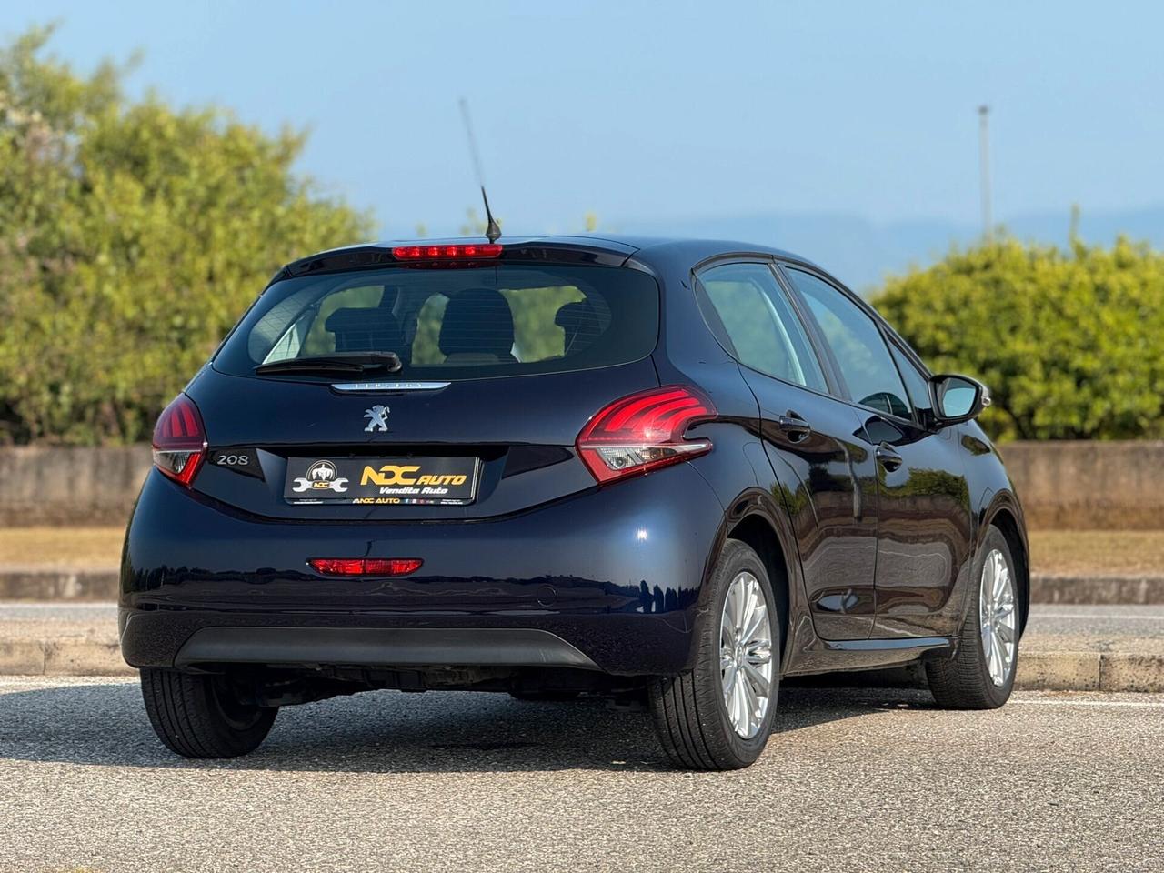 Peugeot 208 BlueHDi 75 5 porte Allure