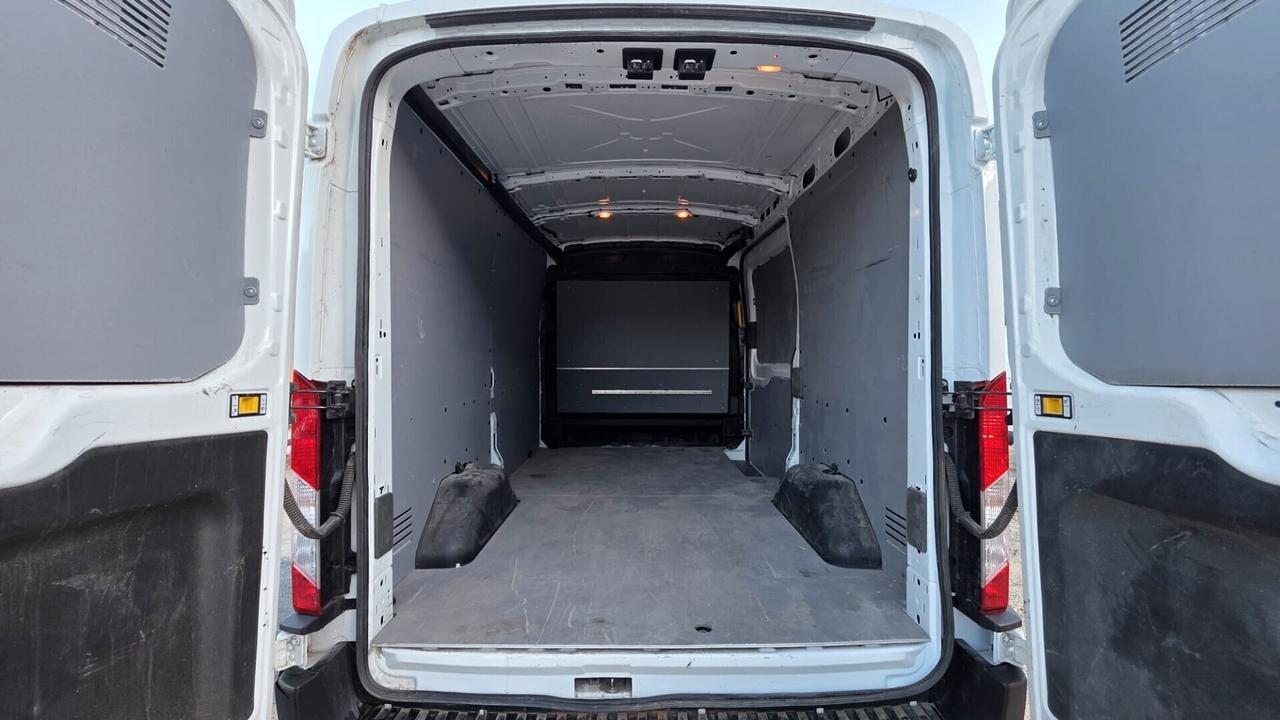 FORD TRANSIT 2.0 TDCI 170 CV FURGONE 2021 350 L2H2 TREND E6 4X4