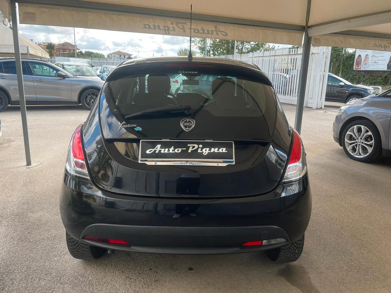 Lancia Ypsilon 1.2 69 CV 5 porte GPL Ecochic
