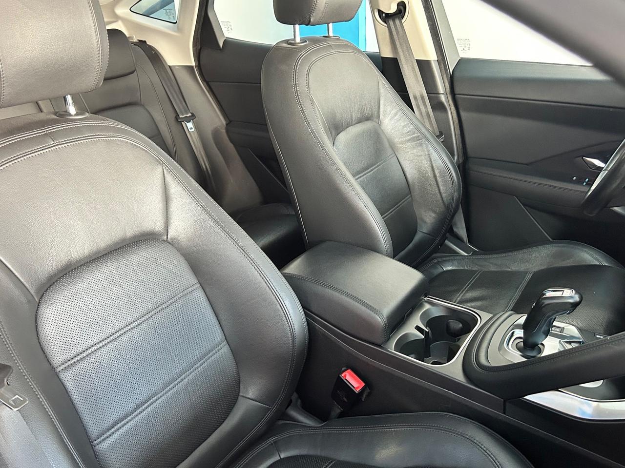 Jaguar E-Pace 2.0D 150 CV R-Dynamic S