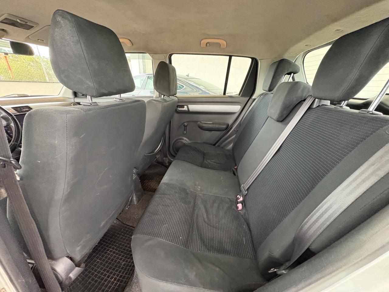 Suzuki Swift 1.3 DDiS DPF 5p. GL