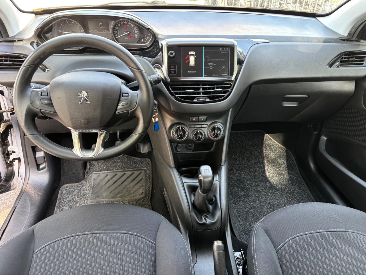 Peugeot 208 PureTech 82 5 porte Allure
