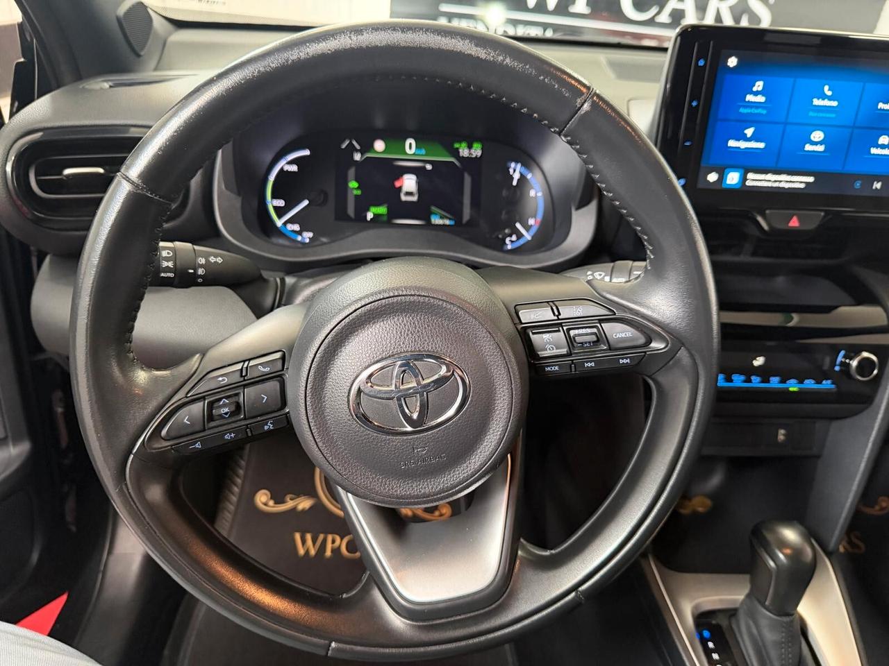 Toyota Yaris Cross 1.5 Hybrid 5p. E-CVT AWD-i Trend