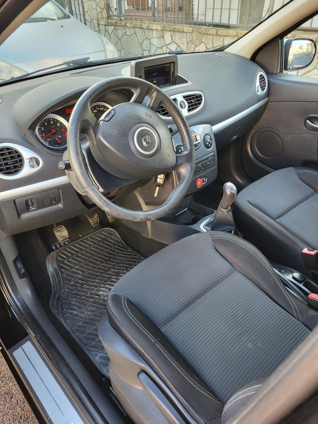 Renault Clio 1.2 16V 5 porte Dynamique