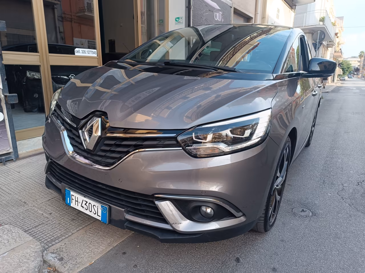 Renault Scenic 1500 dCi 110 CV LIMITED BOSE 0 KM MOTORE NUOVO