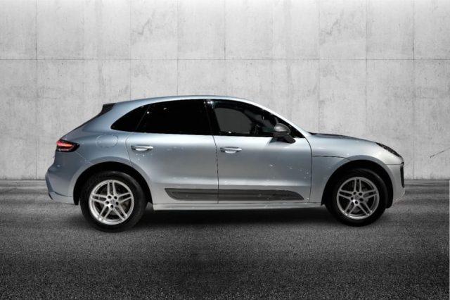 PORSCHE Macan 2.0 T