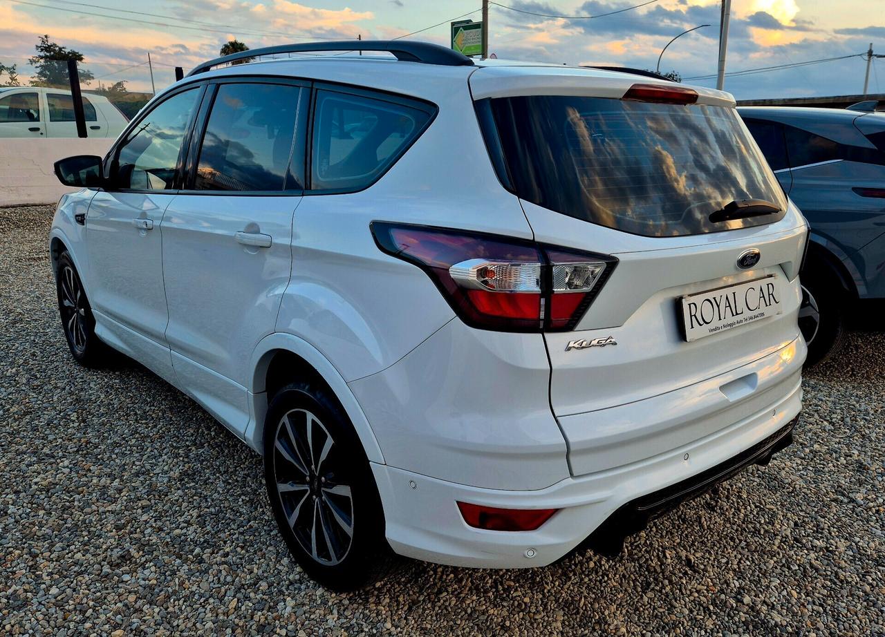 Ford Kuga 1.5 TDCI 120 CV S&S 2WD ST-Line