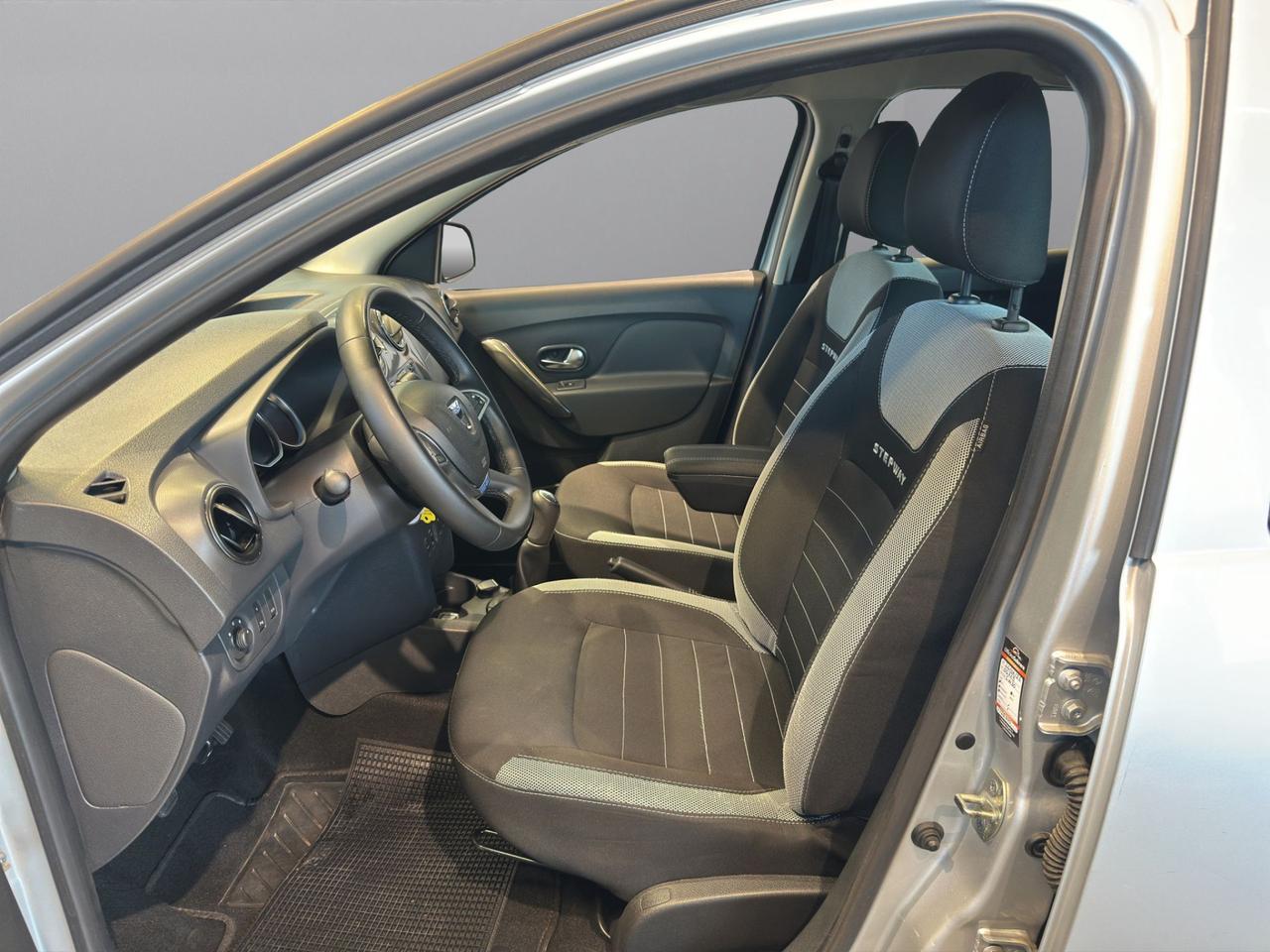 Dacia Sandero Stepway 1.5 dci s&s 90cv