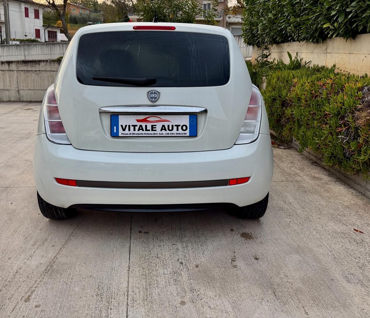 Lancia Ypsilon Momo Design 1.3 MJT 75 CV