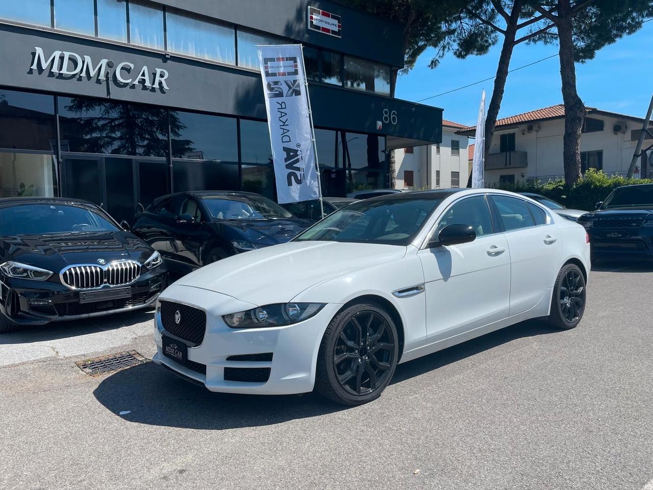 Jaguar XE 2.0 D Turbo 180CV aut. Prestige