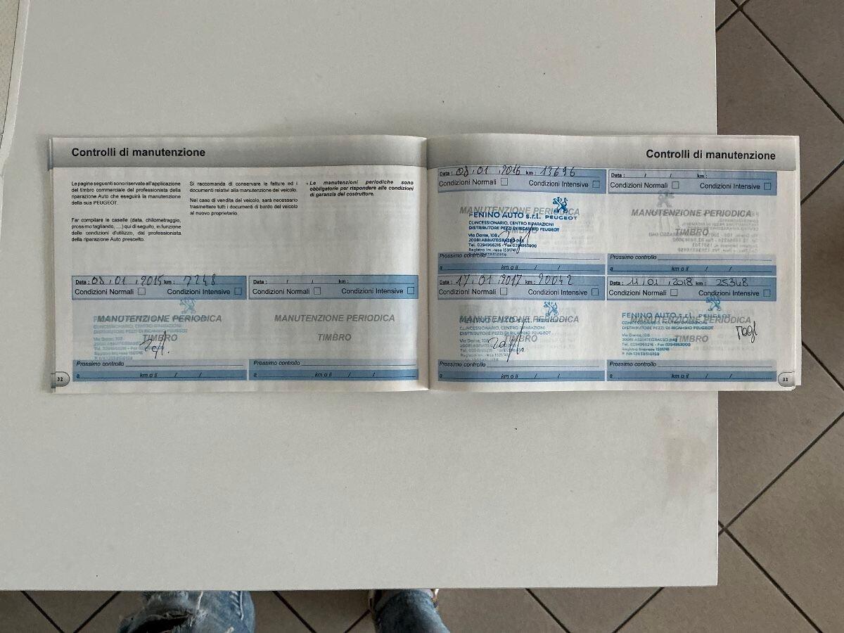 Peugeot 308 1.6 e-HDi 115 CV Stop&Start Allure