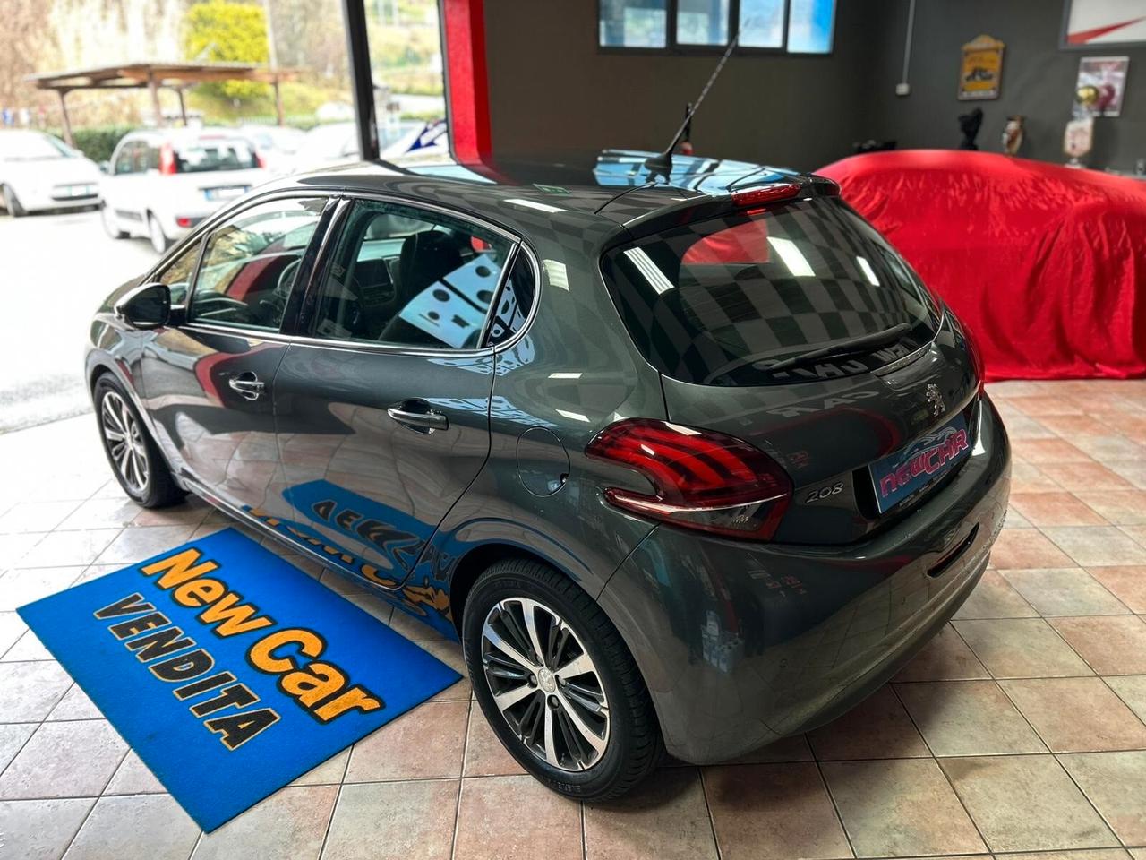 Peugeot 208 BlueHDi 75 5 porte Allure