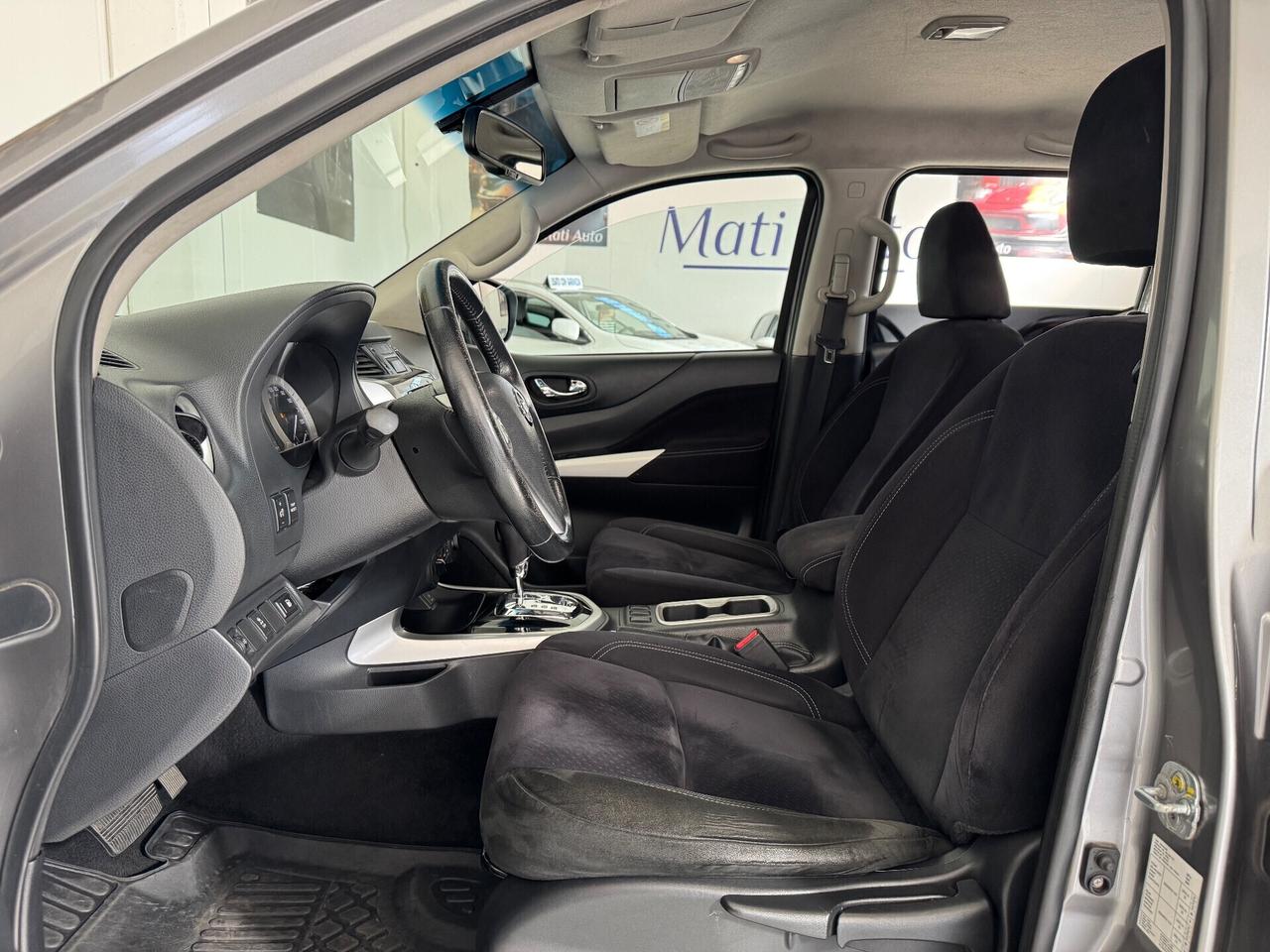 Nissan Navara 2.3 dCi 190 CV 7AT 4WD Double Cab N-Connecta