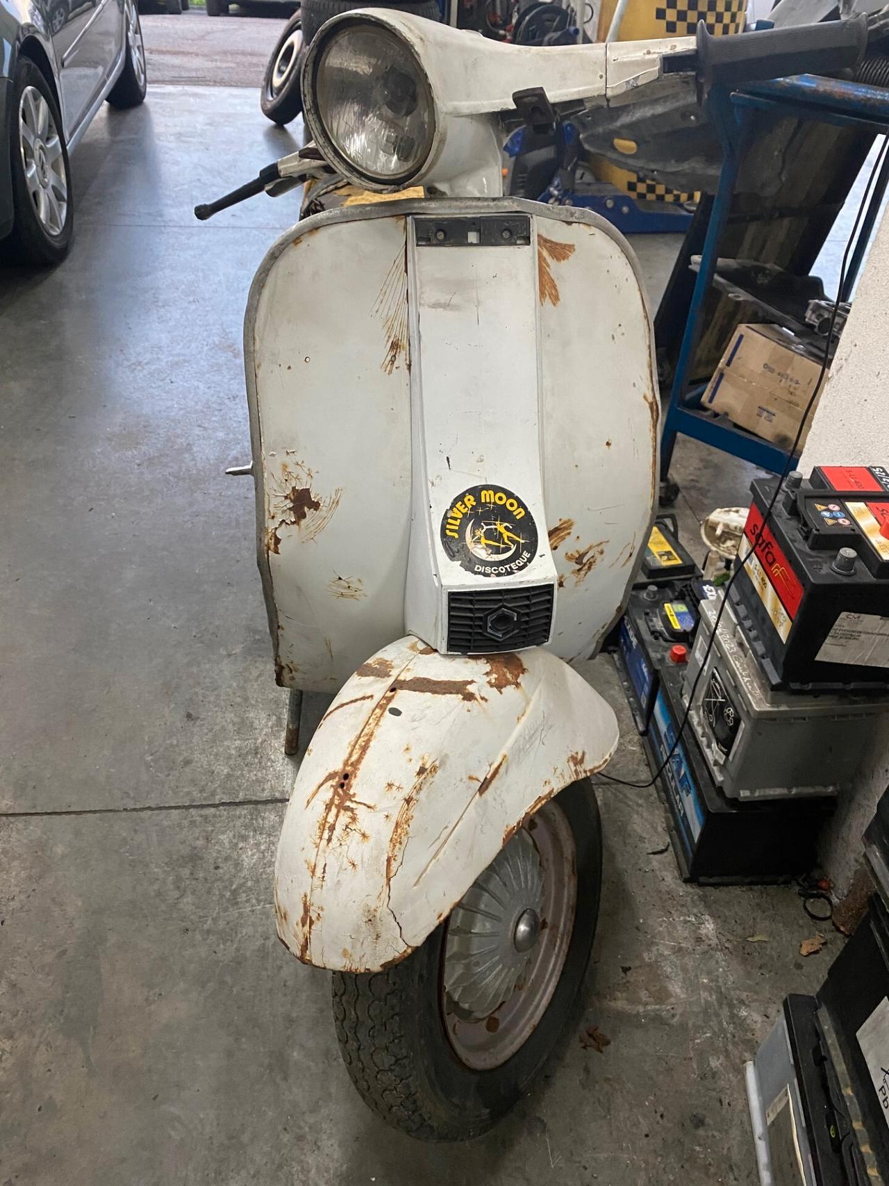 Piaggio Vespa 125 Primavera