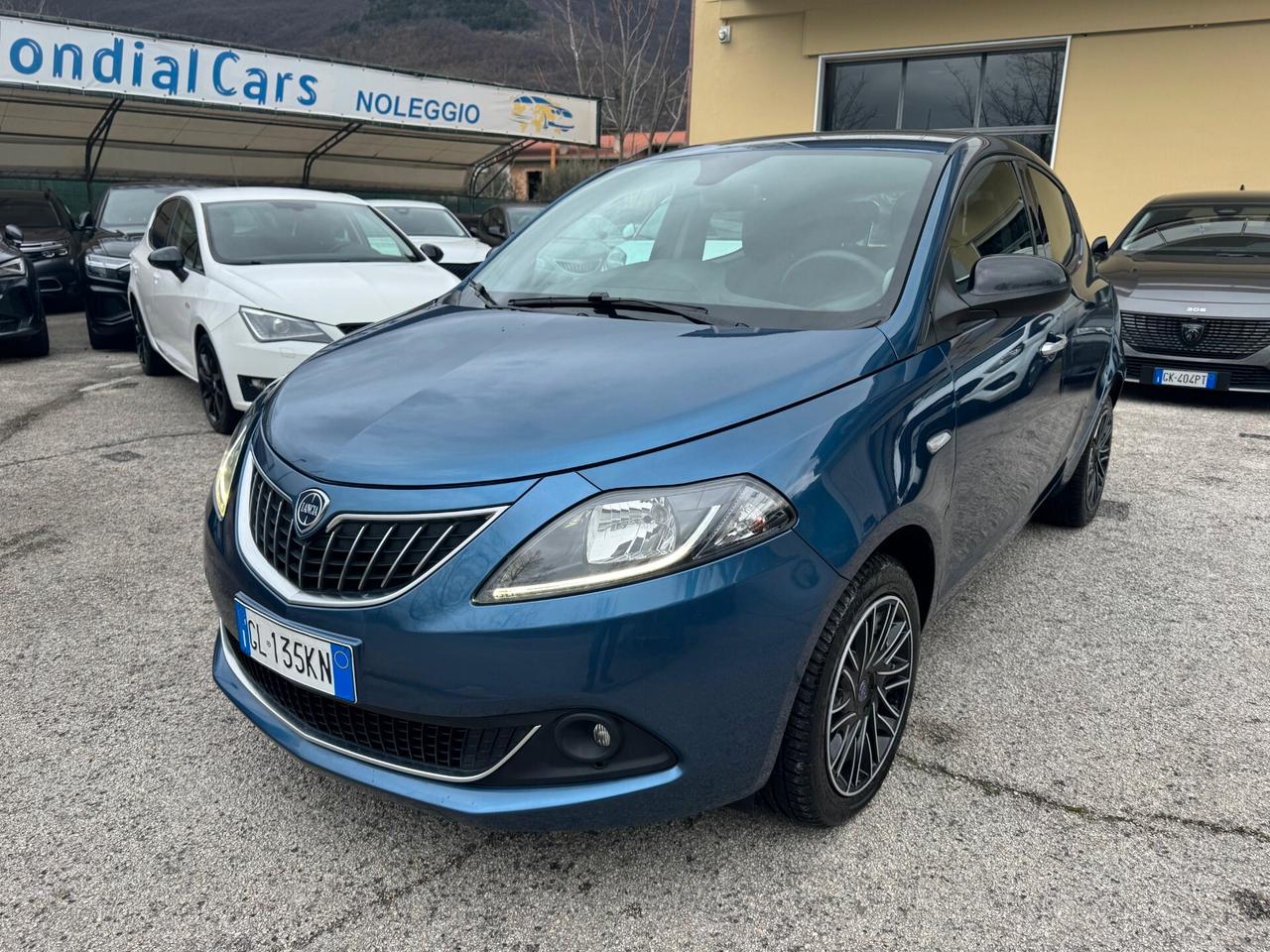 Lancia Ypsilon 1.0 FireFly 5 porte S&S Hybrid Gold Plus