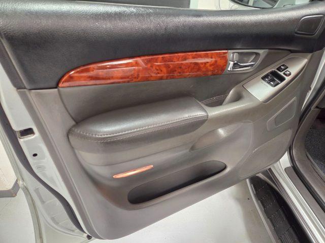 TOYOTA Land Cruiser 3.0 D-4D 16V cat UNICOPROPIETARIO