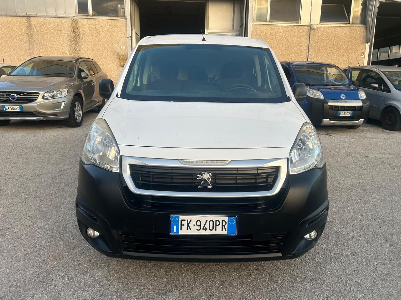 Peugeot Partner BlueHDi 3 Posti Euro6