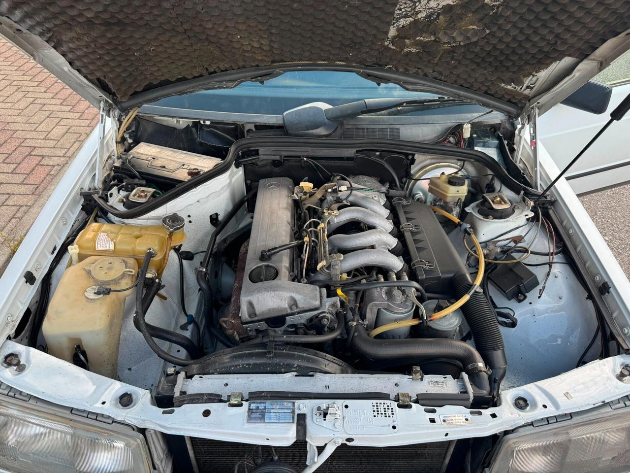 Mercedes 190D 2.5 asi
