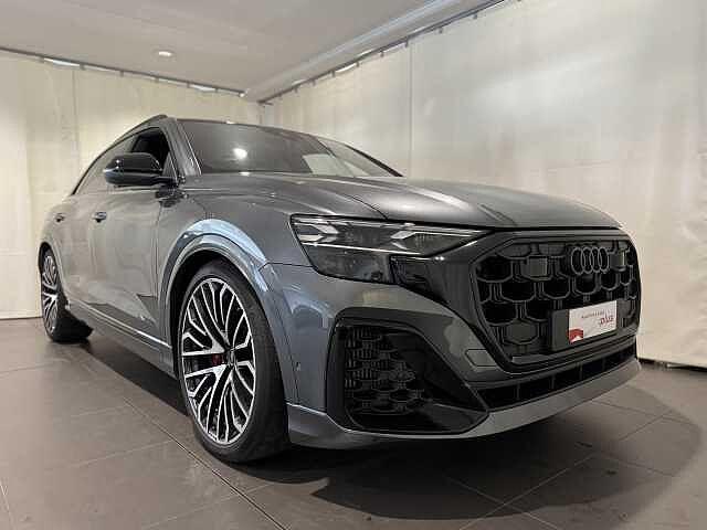 Audi SQ8 SQ8 SUV TFSI quattro tiptronic sport attitude