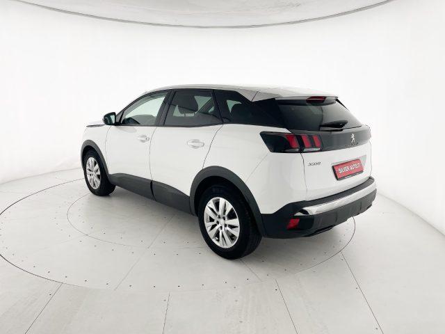 PEUGEOT 3008 BlueHDi 130 S&S EAT8 Business