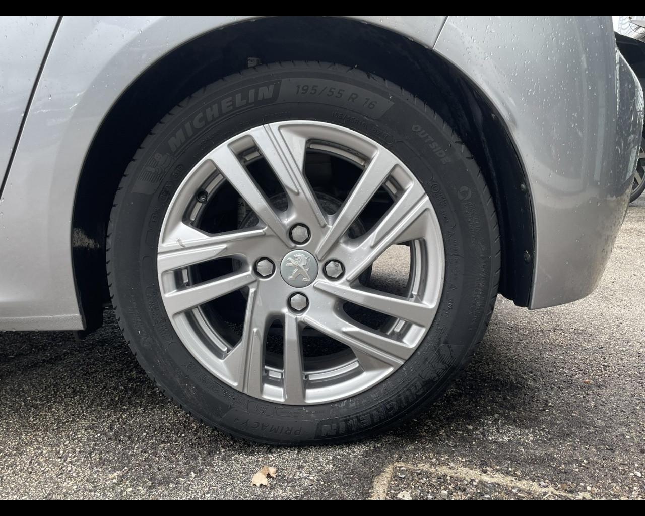 PEUGEOT 208 2ª serie - 208 PureTech 75 Stop&Start 5 porte Active
