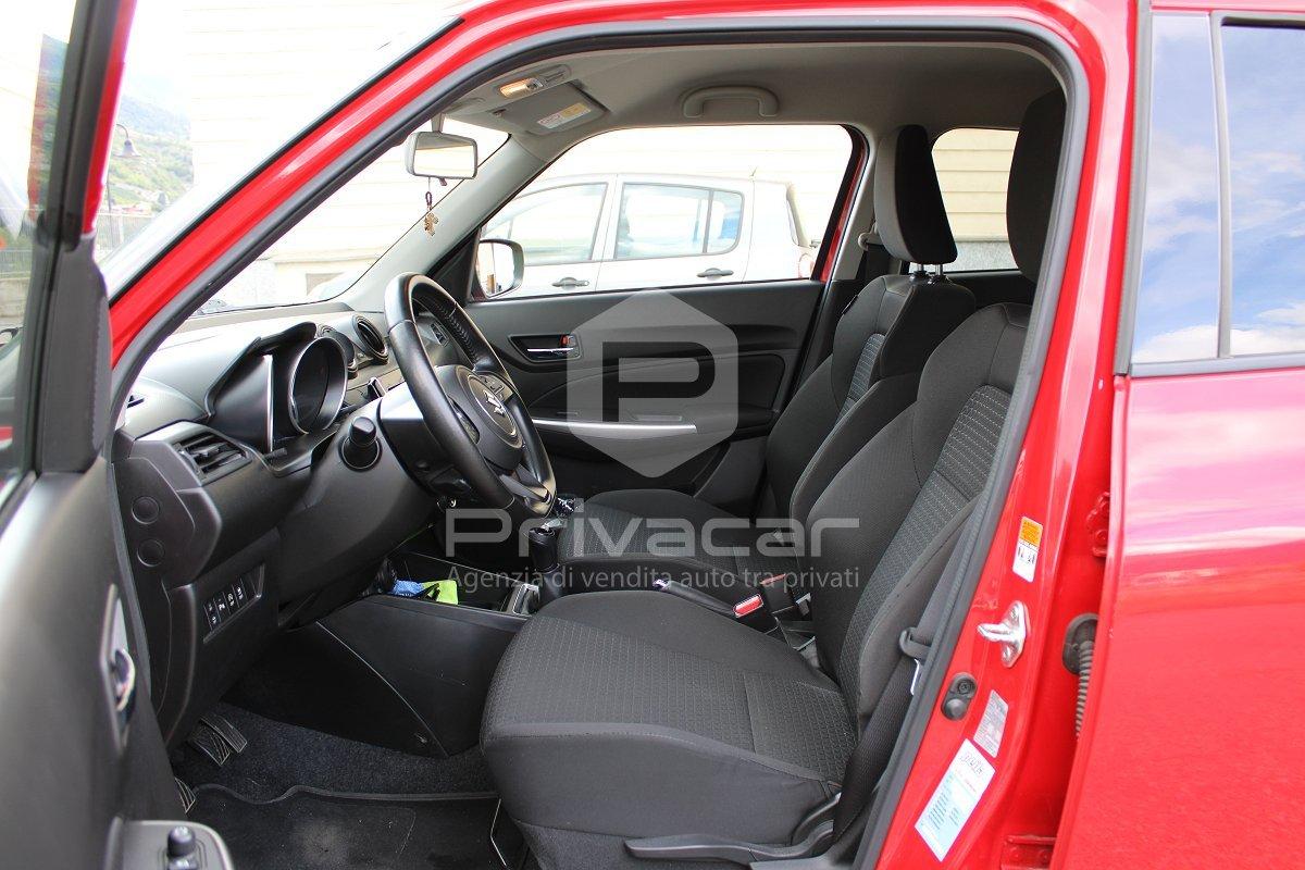 SUZUKI Swift 1.2 Hybrid Top