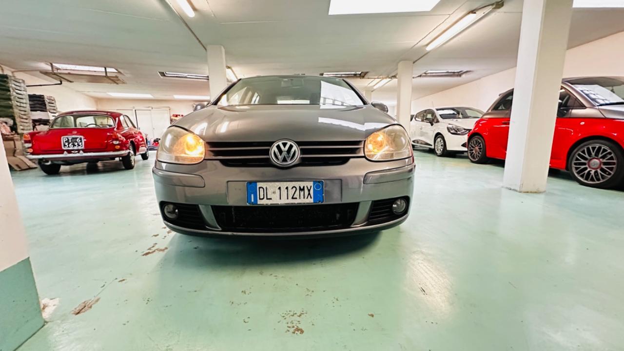 Volkswagen Golf 1.9 TDI Sportline.anche per neopatentati