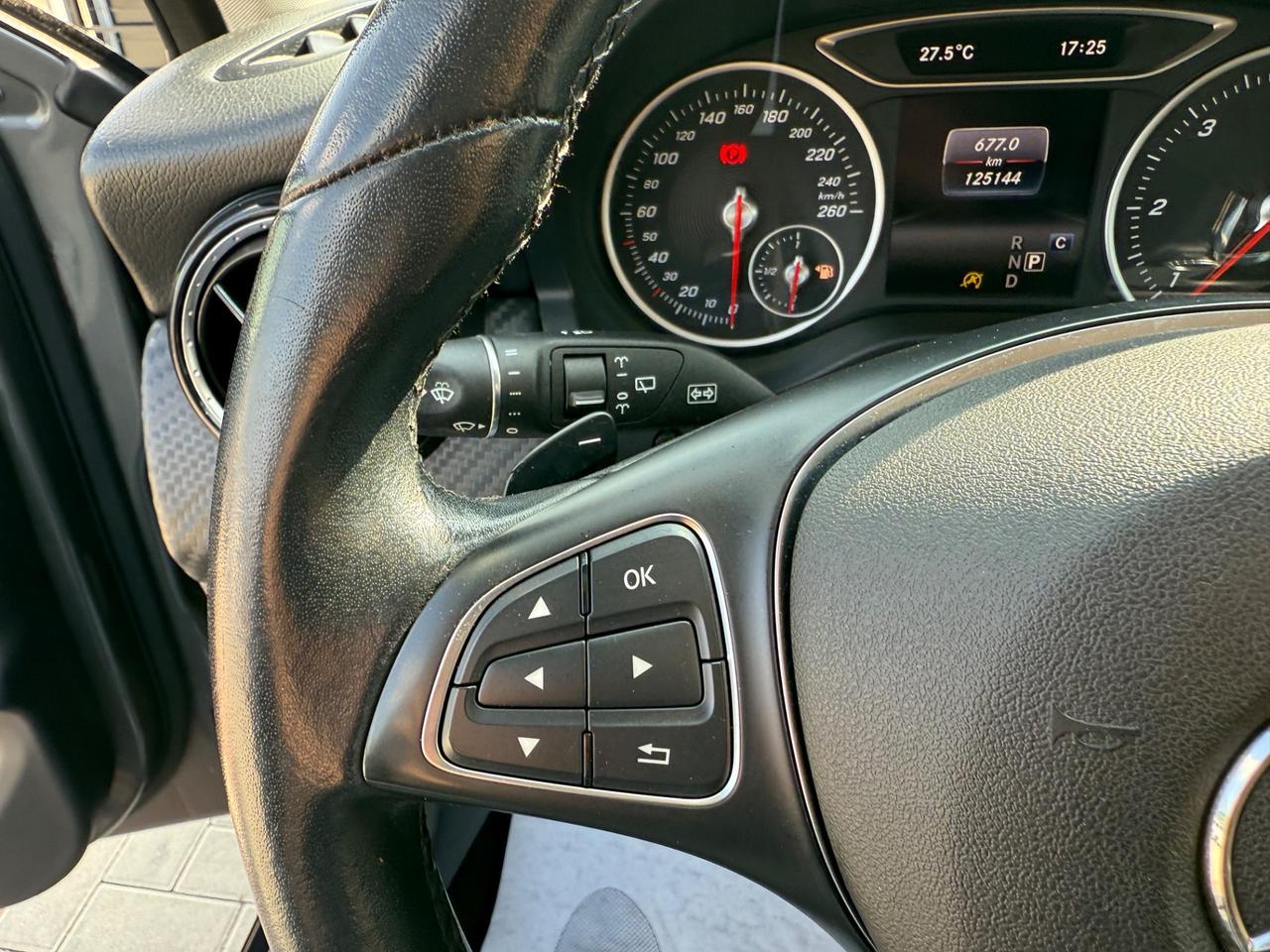 Mercedes-benz GLA 200 d Automatic Sport