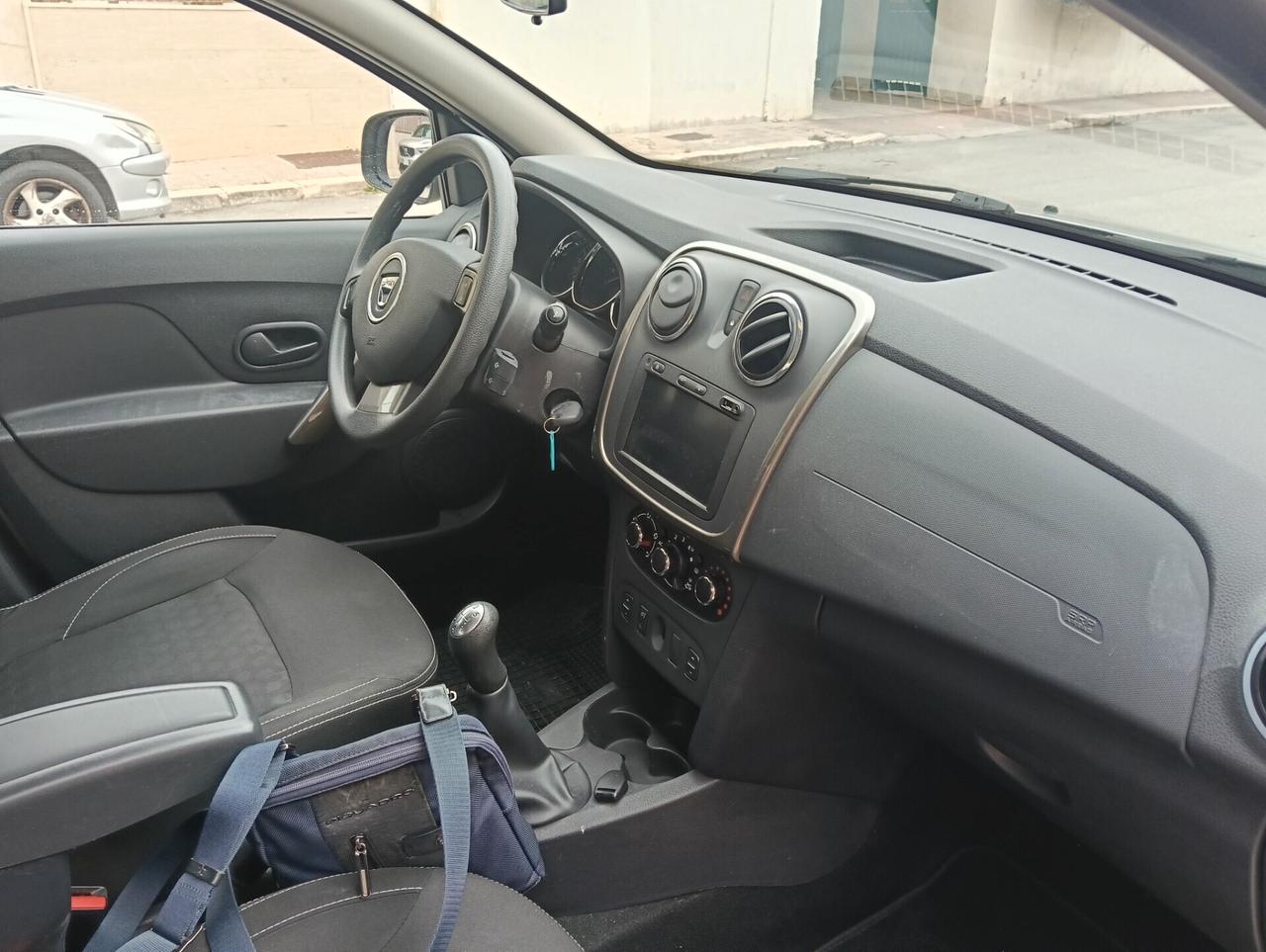 Dacia Sandero 1.5 dCi 8V 75CV LauréateKM.130000 ORIG UNIPROP NUOVA