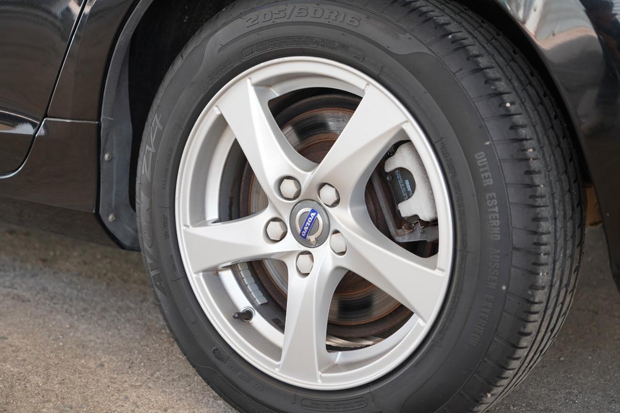 Volvo V60 D2 1.6 Powershift Kinetic