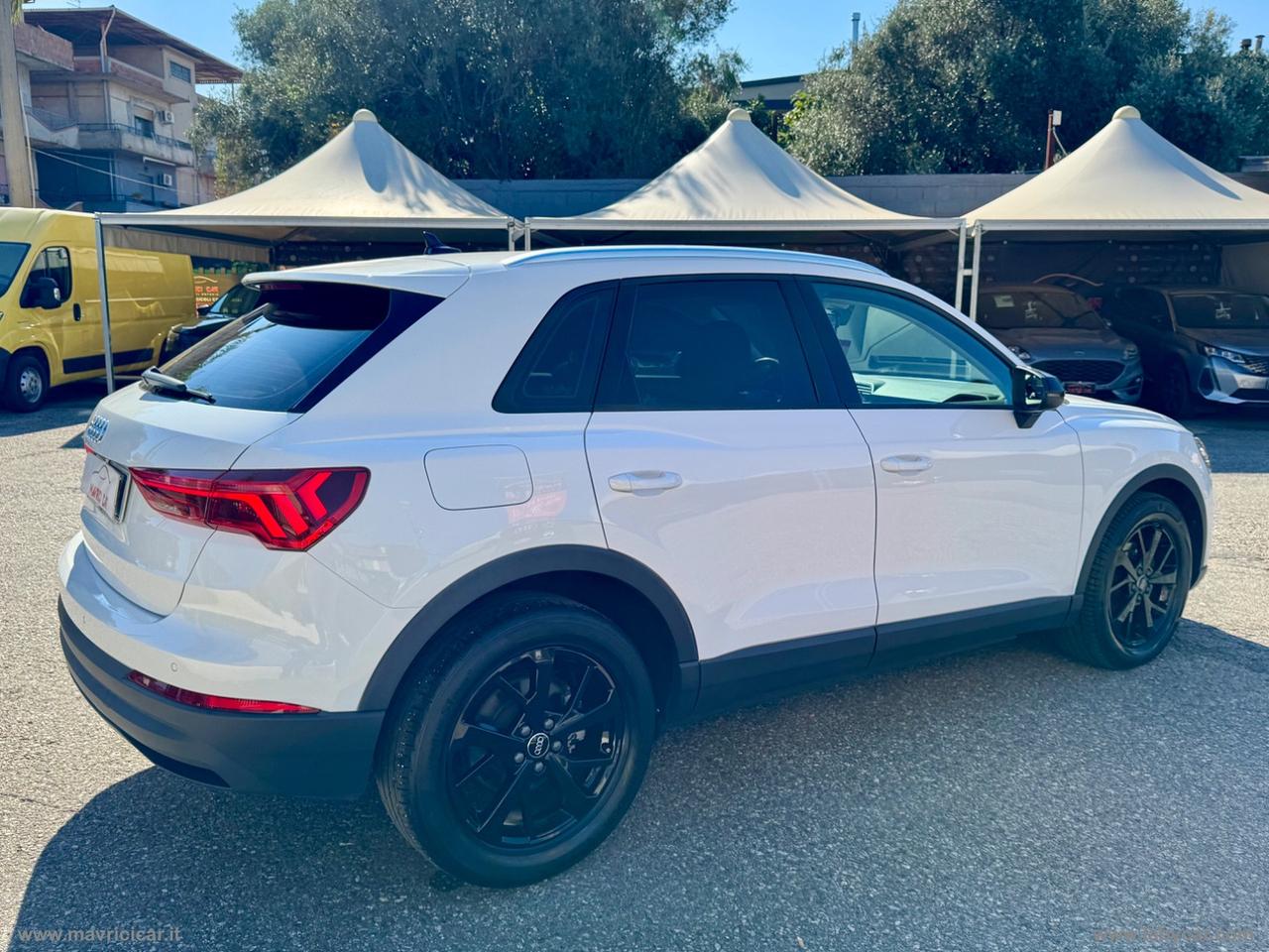AUDI Q3 35 TDI S tronic